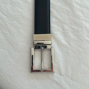 Mens banana republic belt 34” black dark brown reversible
